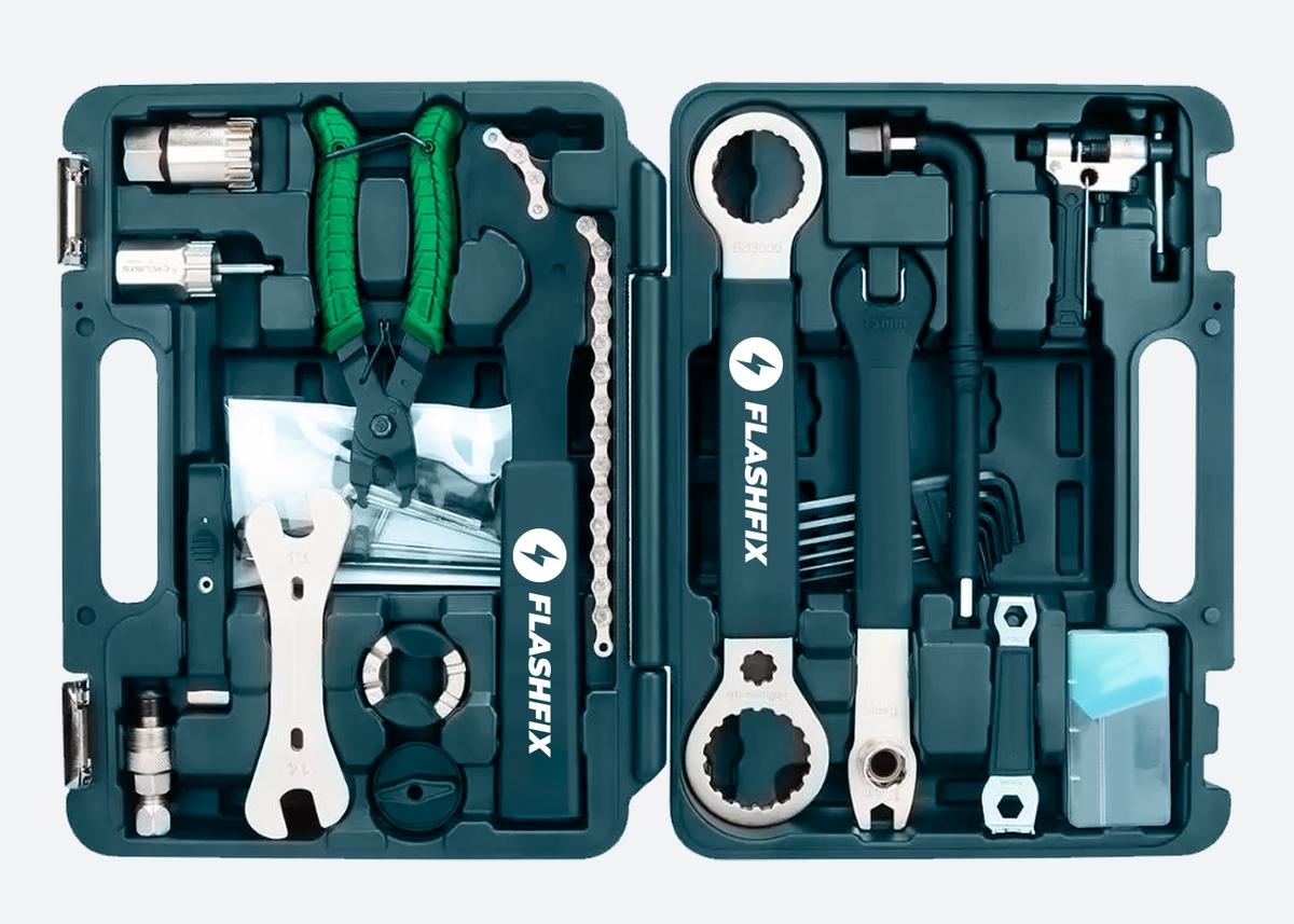 A toolbox of a professional flashfix bike mechanic.